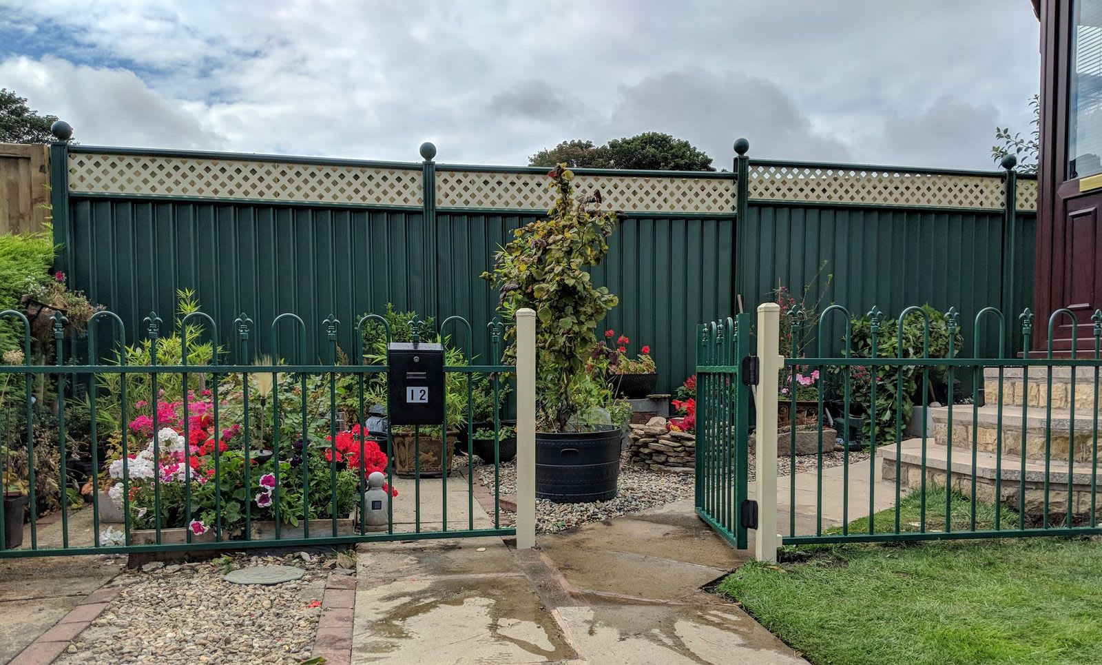 Green Garden Fence