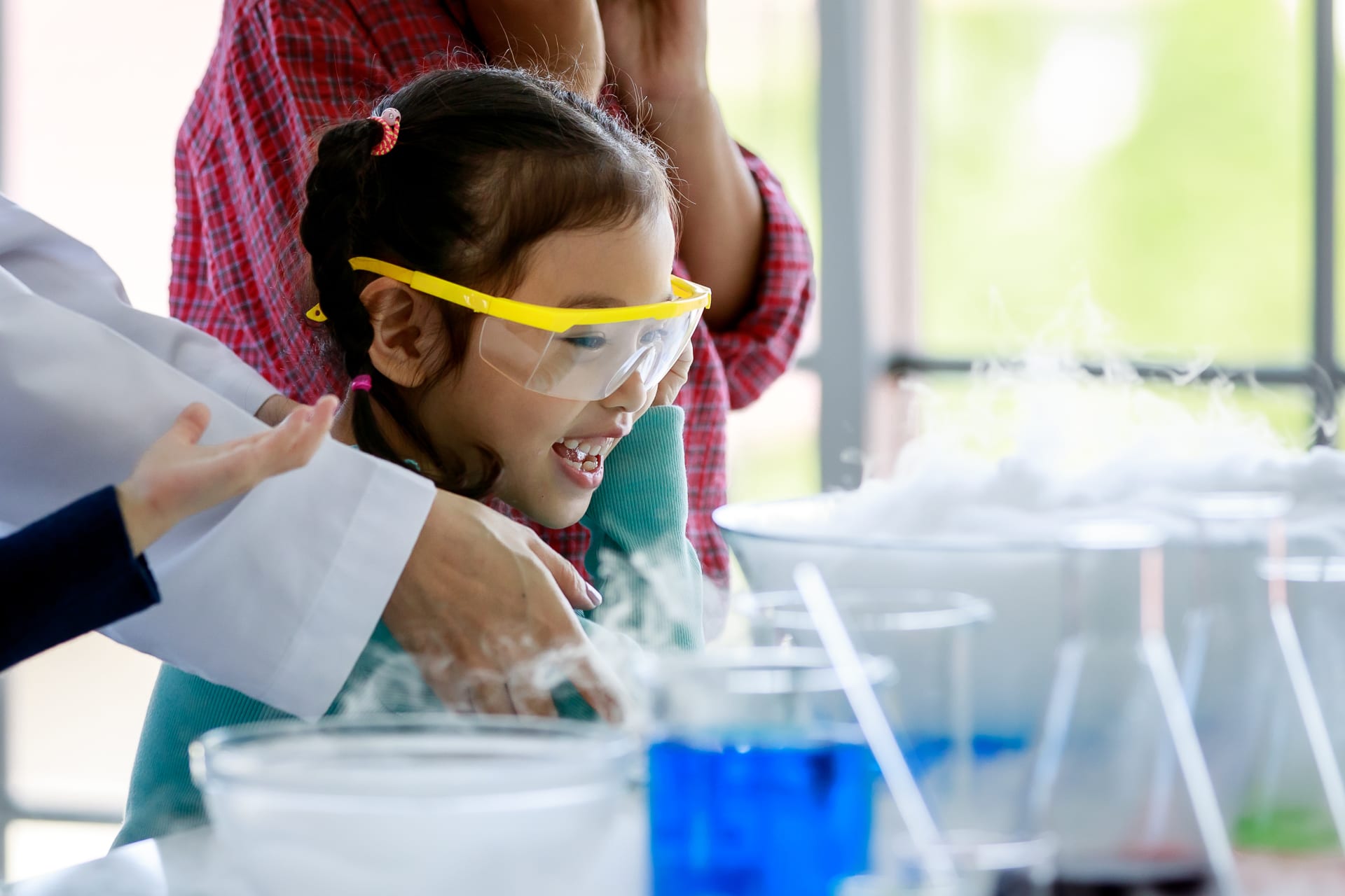 GIRL DOING SCIENCE 