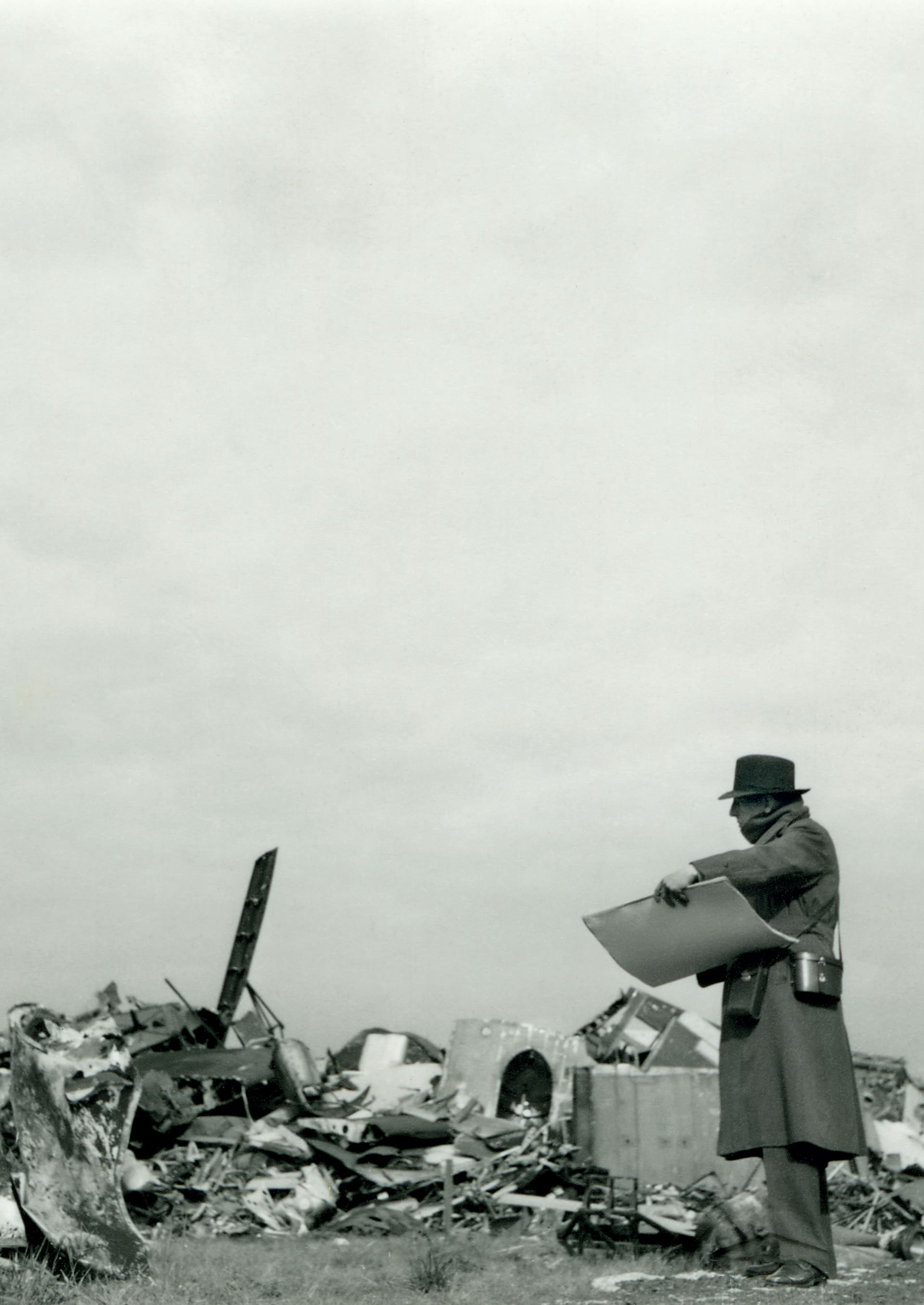 Paul Nash at Cowley Dump Tate mmvjjy