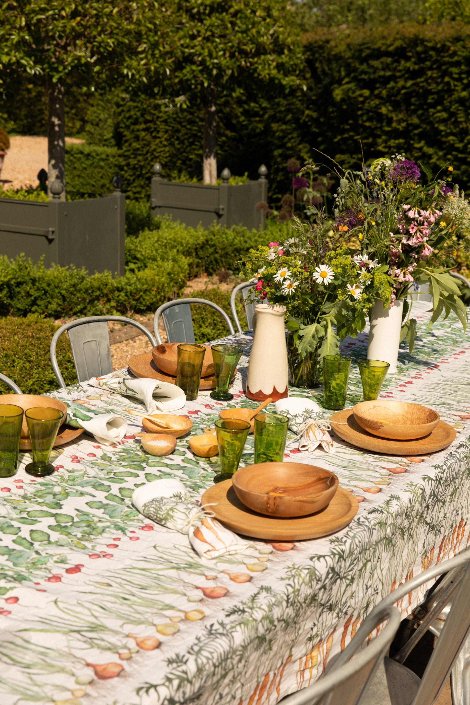 Thyme Table