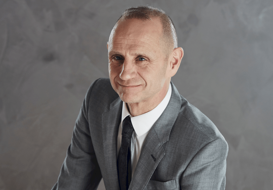 Evan Davis Deep Rooted Optimism Main Image