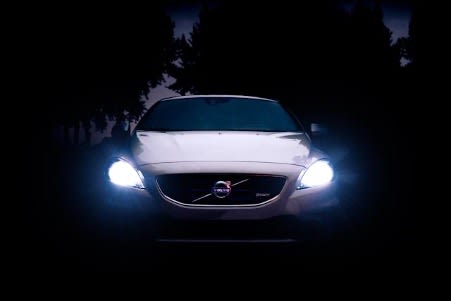 headlight pic 1 dmvh9s